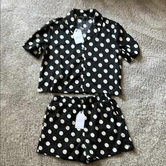 Black and White Polka Dot Pajama Set - Picture 1 of 4